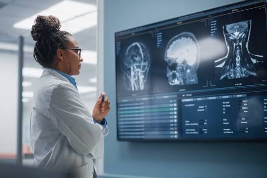 Top 10 Neuro Doctors Banner Image